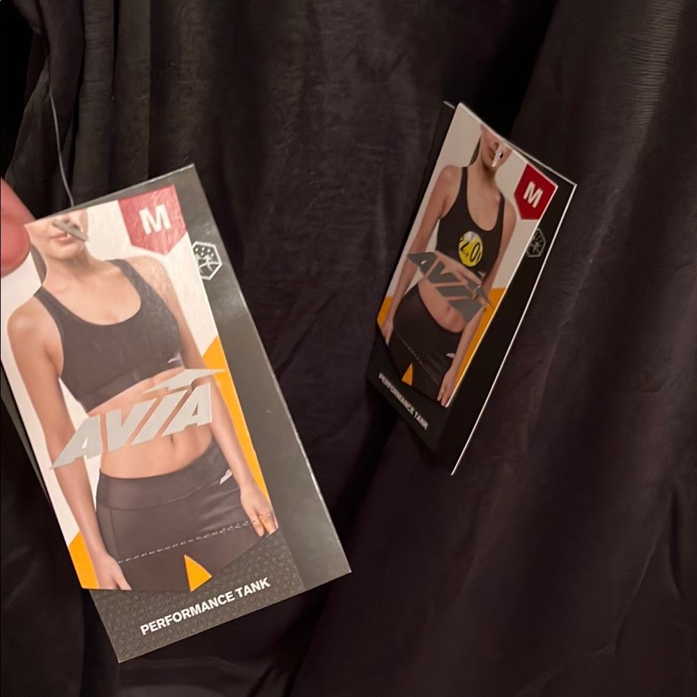 Avia Black Muscle Tee- 3 shirts for S21 - Picture 4 of 8